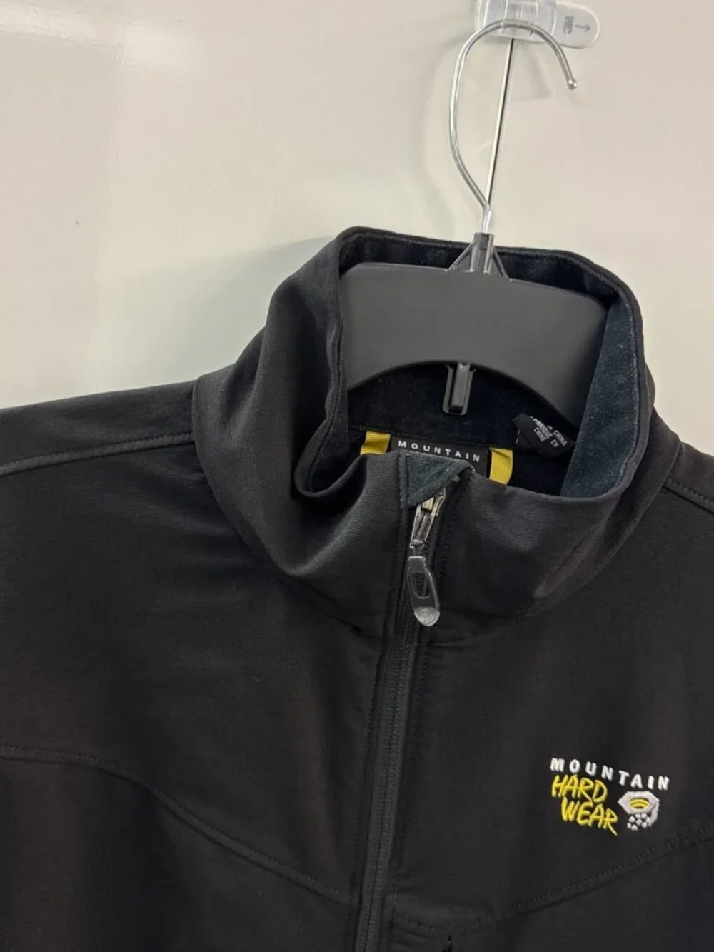 Mountain Hardwear Womens Sz Medium Softshell Full Zip  Jacket Pockets‎ Outdoors